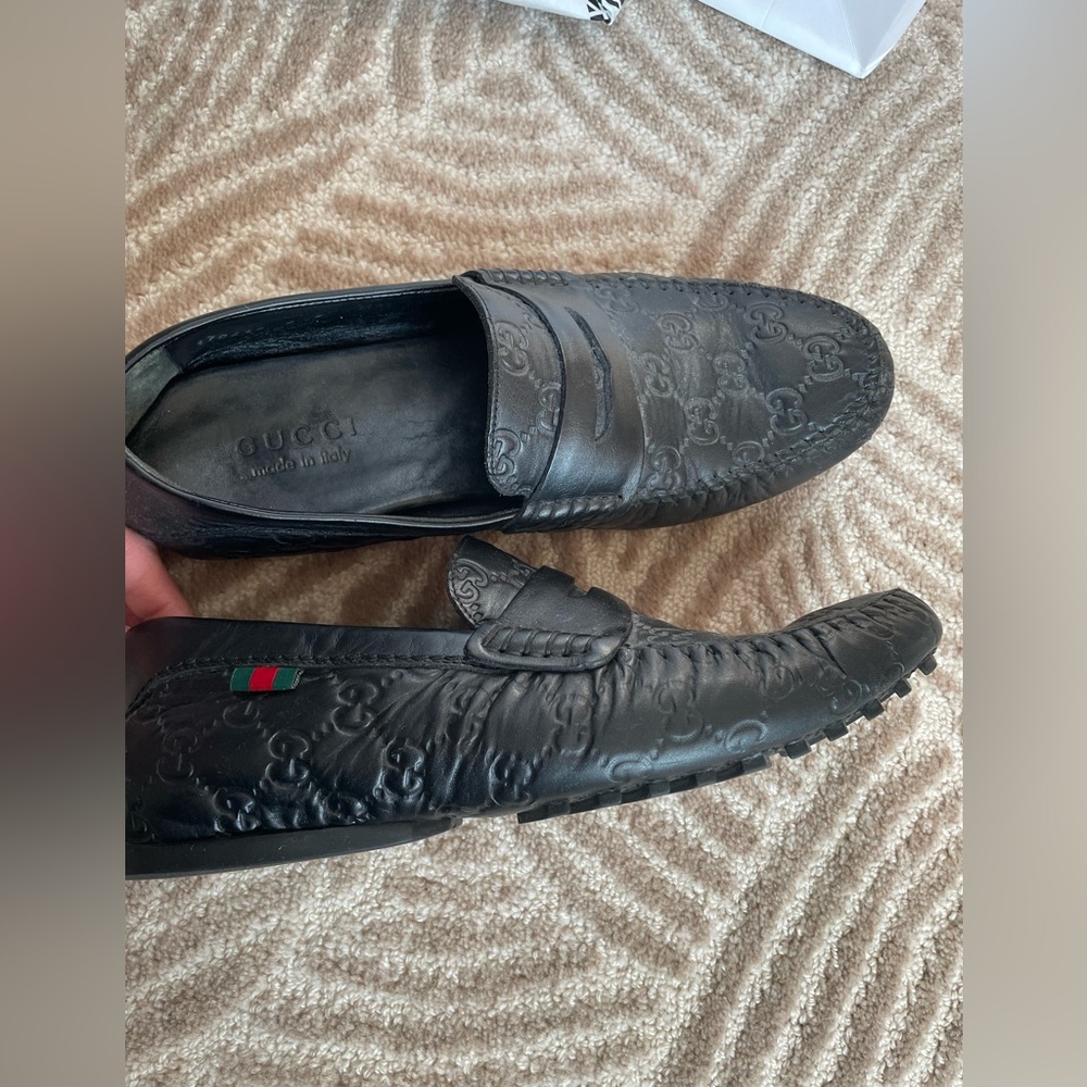 Gucci Black Loafers Slip-On Elegance - Picture 12 of 15